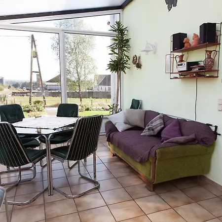 Hébergement de vacances Quiet Farmhouse On Working Farm In Meisburg